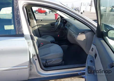 2003 Ford Taurus Ses из США, поврежденный, VIN 1FAFP55263G184584